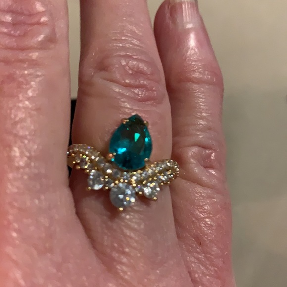 Stunning Lab Created Aquamarine 🤩 - Picture 2 of 4